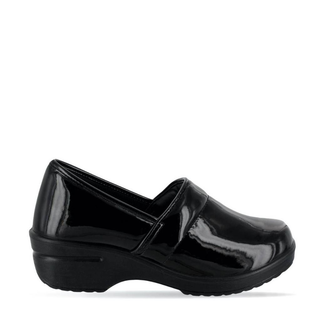 WOMEN'S EASY WORKS BY EASY STREET LYNDEE SLIP-RESISTANT CLOGS